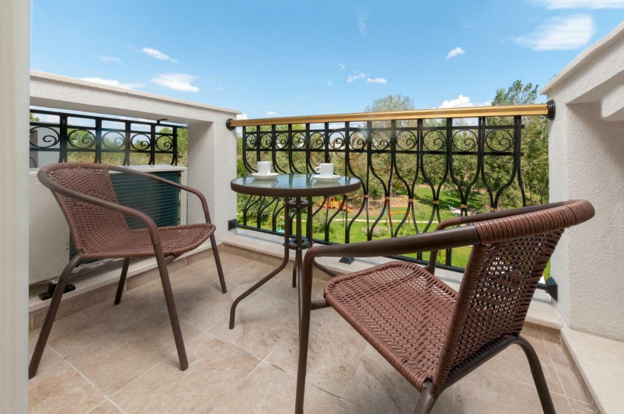 Harmony Suites Grand Resort Słoneczny Brzeg Zewnętrze zdjęcie